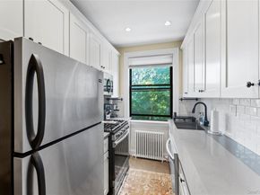 40-01 Little Neck Parkway 11B, Little Neck NY 11363