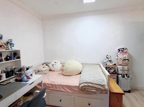 12010 85th Avenue 4J, Kew Gardens NY 11415