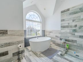 1 Holly Court, Miller Place NY 11764