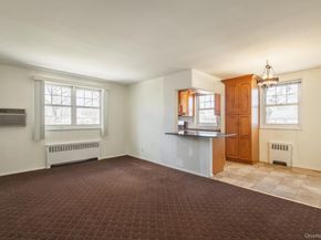 61-28 255th 1016, Little Neck NY 11362