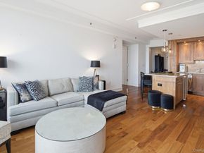 5 Renaissance Square 15C, White Plains NY 10601