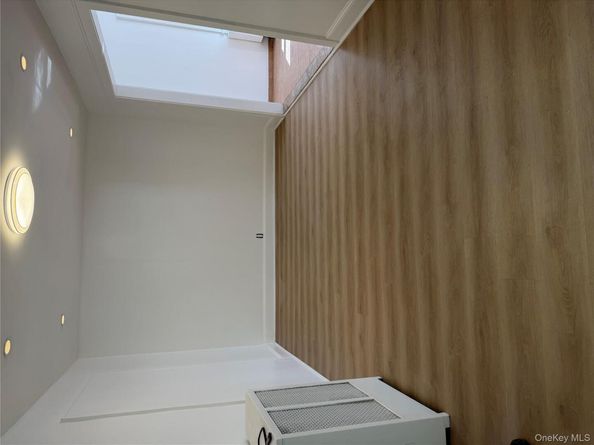 9010 217th Street, Queens Village NY 11428