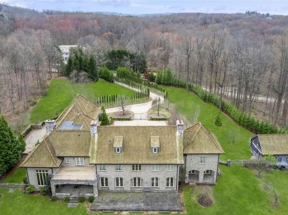 72 Guard Hill Road, Bedford Corners NY 10549