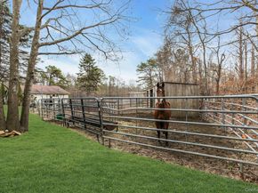 4 Christine Lane, Manorville NY 11949