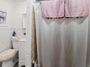 976 Sackett Avenue, Bronx NY 10462