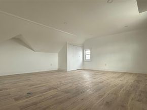 87 Parsons Drive, Hempstead NY 11550