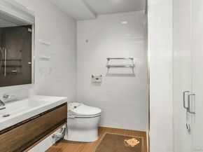 39-16 Prince Street 5E, Flushing NY 11354