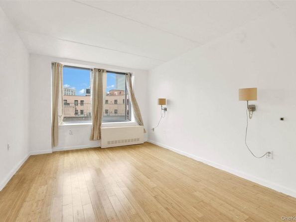 837 Washington Avenue 4B, Bronx NY 10451