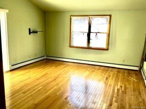 56 Gwendolyn Place, East Islip NY 11730