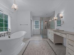 3 Sachem Lane, East Quogue NY 11942