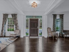 3 Sachem Lane, East Quogue NY 11942