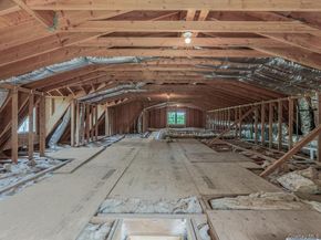 3 Sachem Lane, East Quogue NY 11942