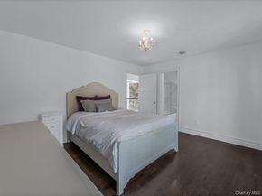 3 Sachem Lane, East Quogue NY 11942