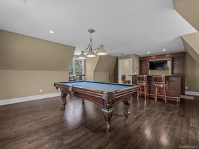 3 Sachem Lane, East Quogue NY 11942