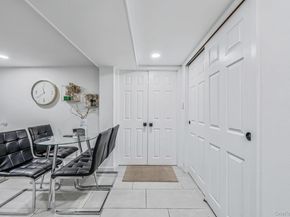 25 Farmington Lane, Melville NY 11747