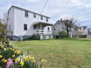355 Upland Avenue, Yonkers NY 10703