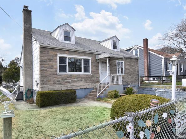 355 Upland Avenue, Yonkers NY 10703