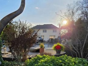 185 W Islip Road, West Islip NY 11795