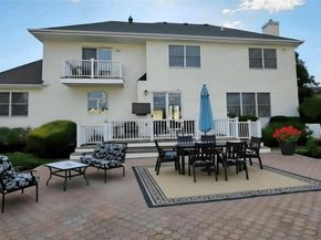 185 W Islip Road, West Islip NY 11795