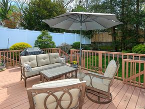 101A Glenwood Road, Glenwood Landing NY 11547