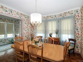 101A Glenwood Road, Glenwood Landing NY 11547