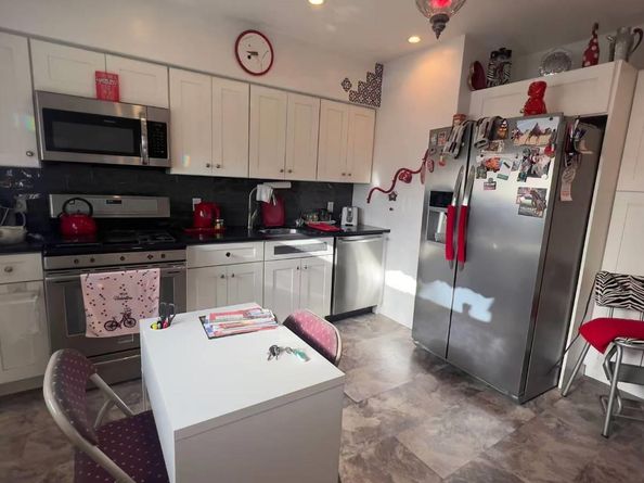 18215 58th Avenue A, Fresh Meadows NY 11365