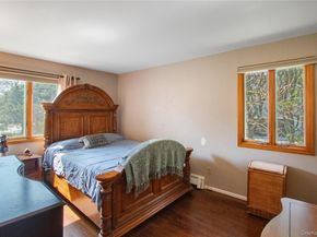 11 Laurie Place, Glen Cove NY 11542