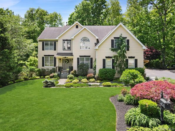 61 Hallocks Run, Somers NY 10589