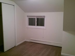 15 Falcon Lane, Levittown NY 11756