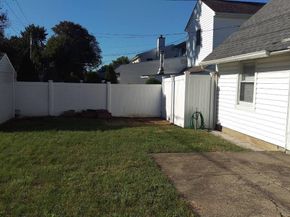 15 Falcon Lane, Levittown NY 11756
