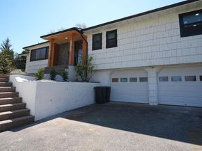 36 Storyland Lane, East Setauket NY 11733