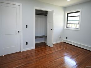 36 Storyland Lane, East Setauket NY 11733