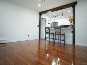 36 Storyland Lane, East Setauket NY 11733