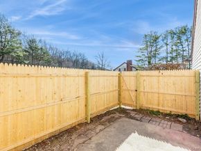 524 Picasso Way 524, Middle Island NY 11953