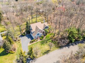 23 Mary Court, Melville NY 11747