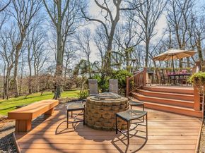 23 Mary Court, Melville NY 11747