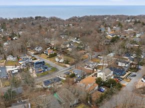 14 Narcissus Road, Rocky Point NY 11778