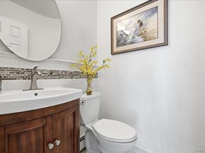 44 Steven Place, Smithtown NY 11787