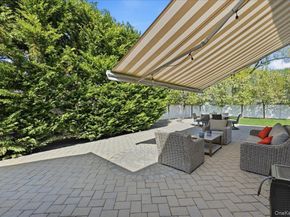 44 Steven Place, Smithtown NY 11787