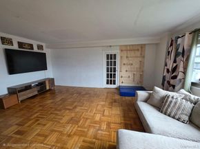 8 Fordham hill Oval 10B, Bronx NY 10468