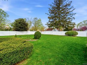 1580 Coates Avenue, Holbrook NY 11741
