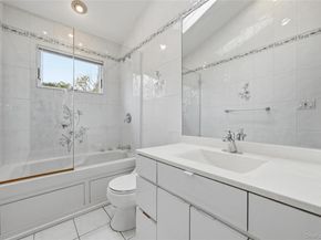 1580 Coates Avenue, Holbrook NY 11741