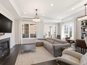 5000 Royal Court 5014, North Hills NY 11040