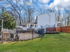 36 Aloma Road, Rocky Point NY 11778