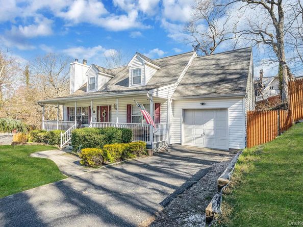 36 Aloma Road, Rocky Point NY 11778