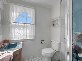 16 Ria Drive, White Plains NY 10605