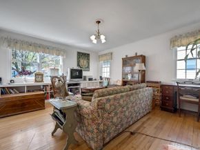16 Ria Drive, White Plains NY 10605