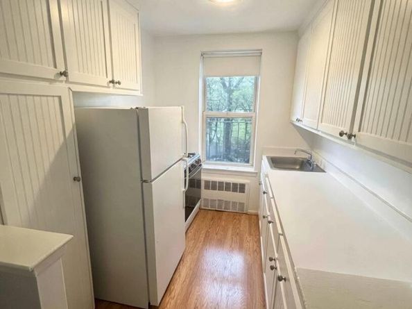 4295 Webster Avenue 4A, Bronx NY 10470