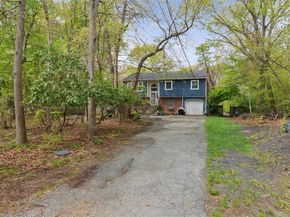 64 Giant Oak Road, Ridge NY 11961