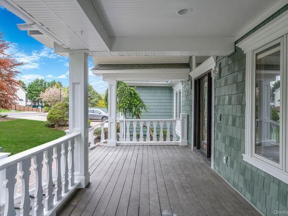 6 Robert Court, Center Moriches NY 11934